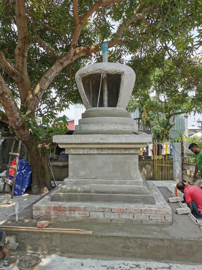 Construction of Namgyalma Stupa  建造南迦玛舍利塔